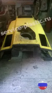 ремонт пластикового капота трактора, катка, грузовика.